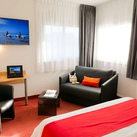 Kyriad Quimper -